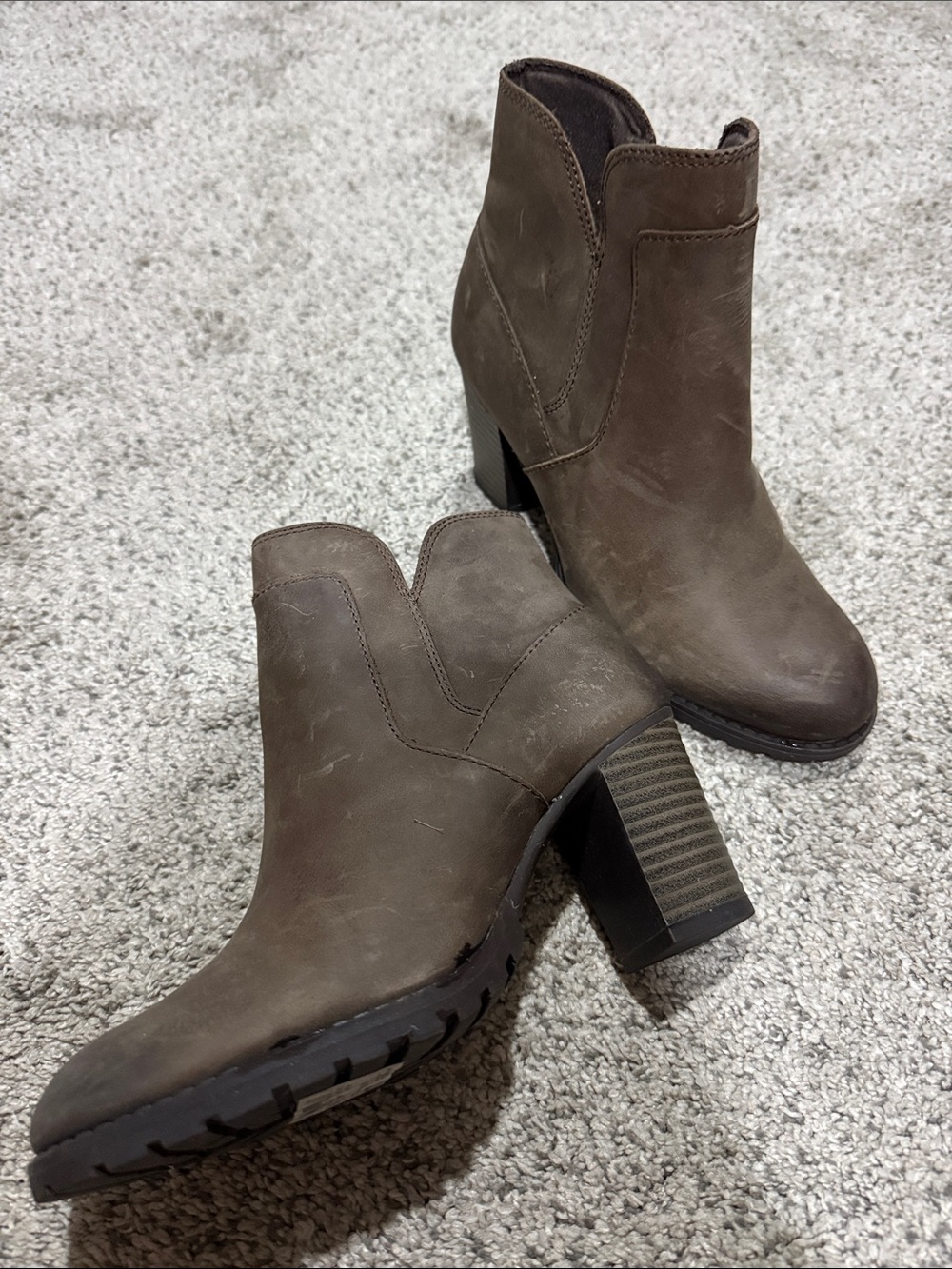 Clarks Brown Trish Step Block Heel Ankle Booties